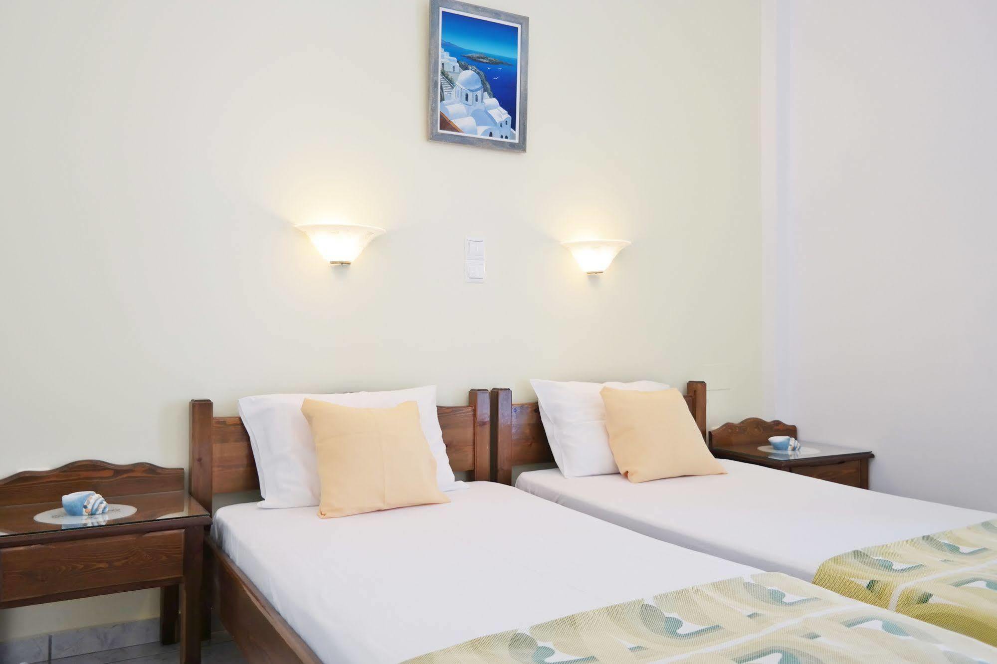 Mina'S Studios In Naxos Island Agios Prokopios  Ngoại thất bức ảnh